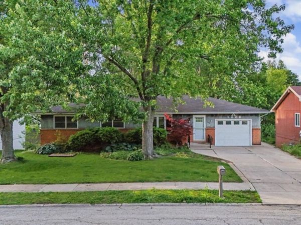 1226 Jersey Avenue , Normal, IL 61761