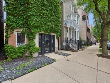 2555 N Southport Avenue, Unit 3, Chicago, IL 60614