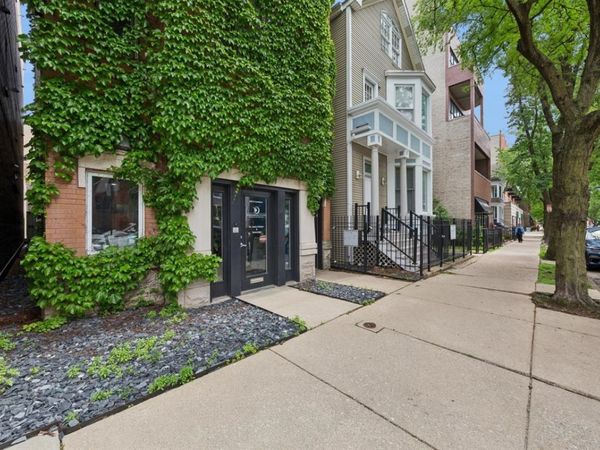 2555 N Southport Avenue , Unit 3, Chicago, IL 60614