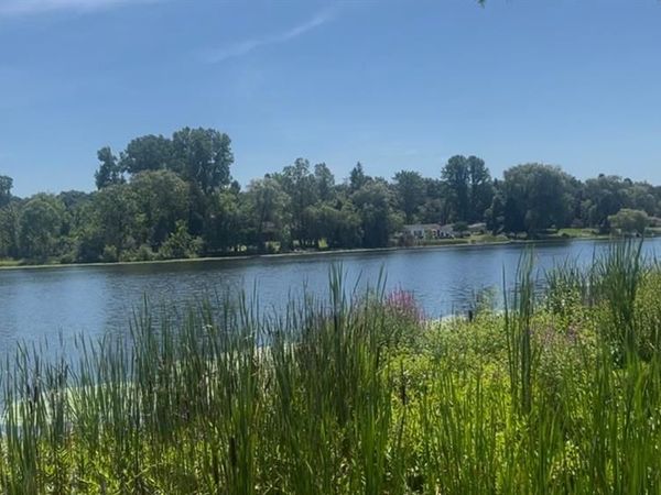 454 East Road, Holly Twp, MI 48442