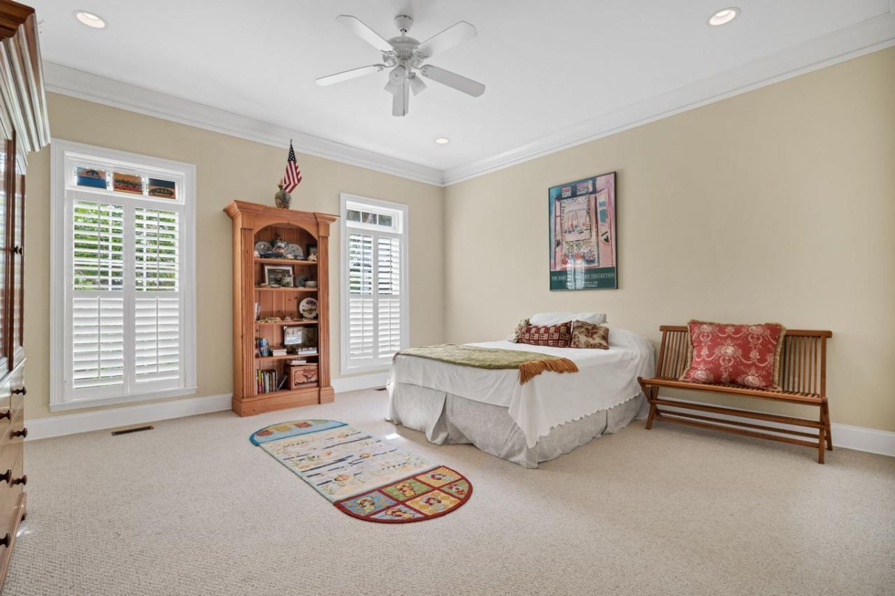 3332 Myrtle Street Photo 14