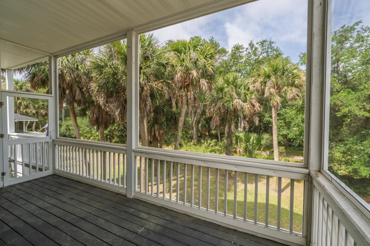 3332 Myrtle Street Photo 22