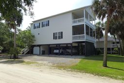 3332 Myrtle Street photo 4