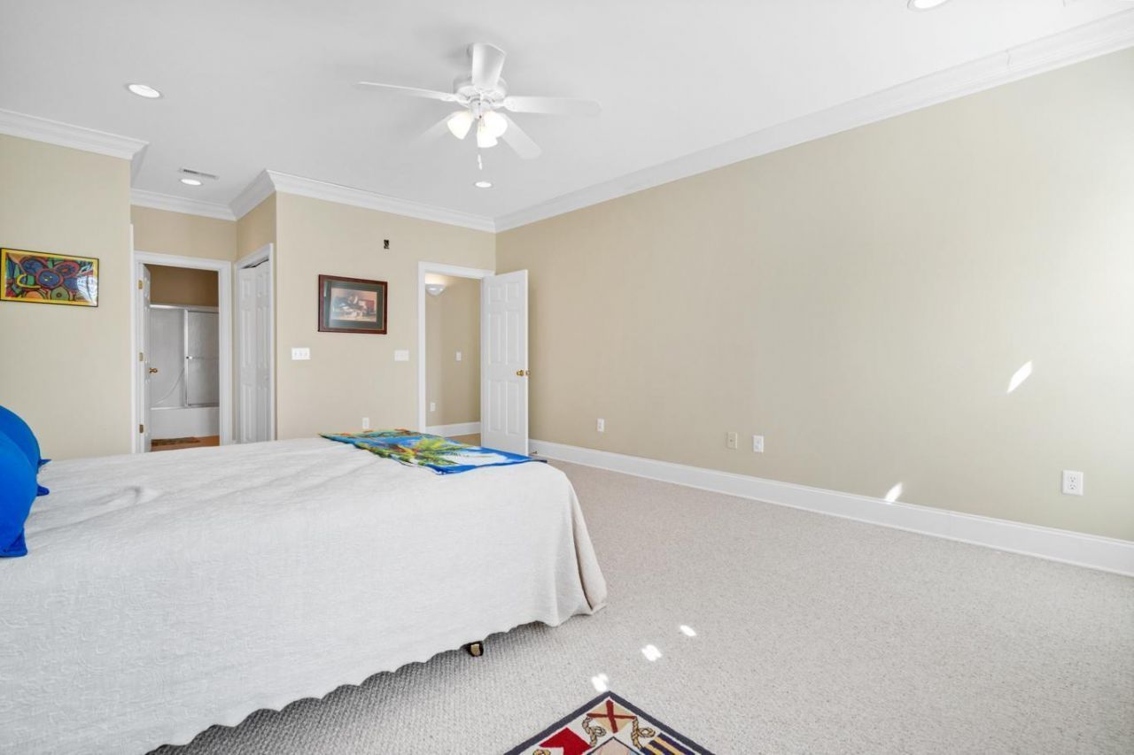 3332 Myrtle Street Photo 41