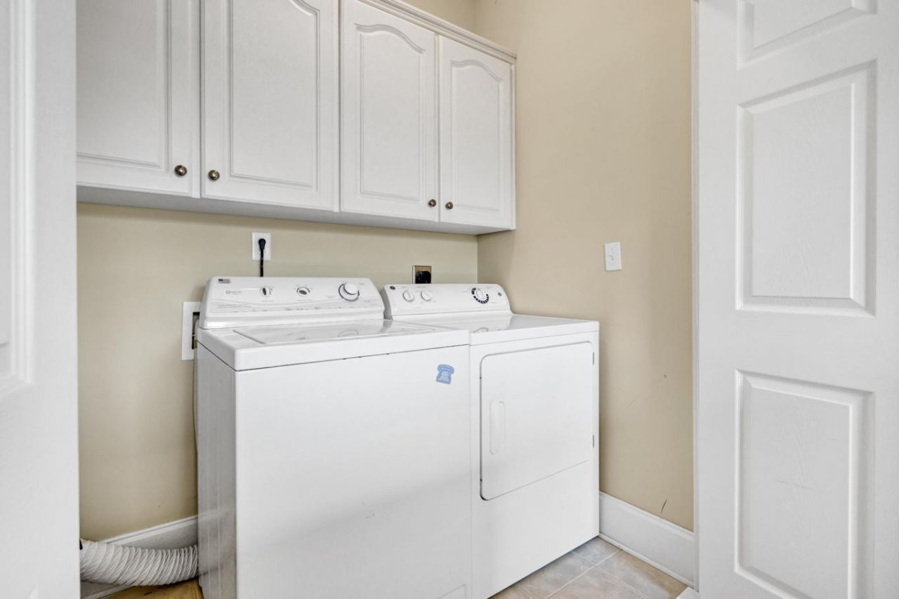 3332 Myrtle Street Photo 45