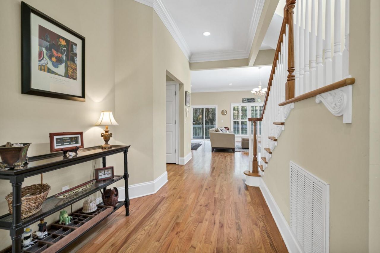 3332 Myrtle Street Photo 7