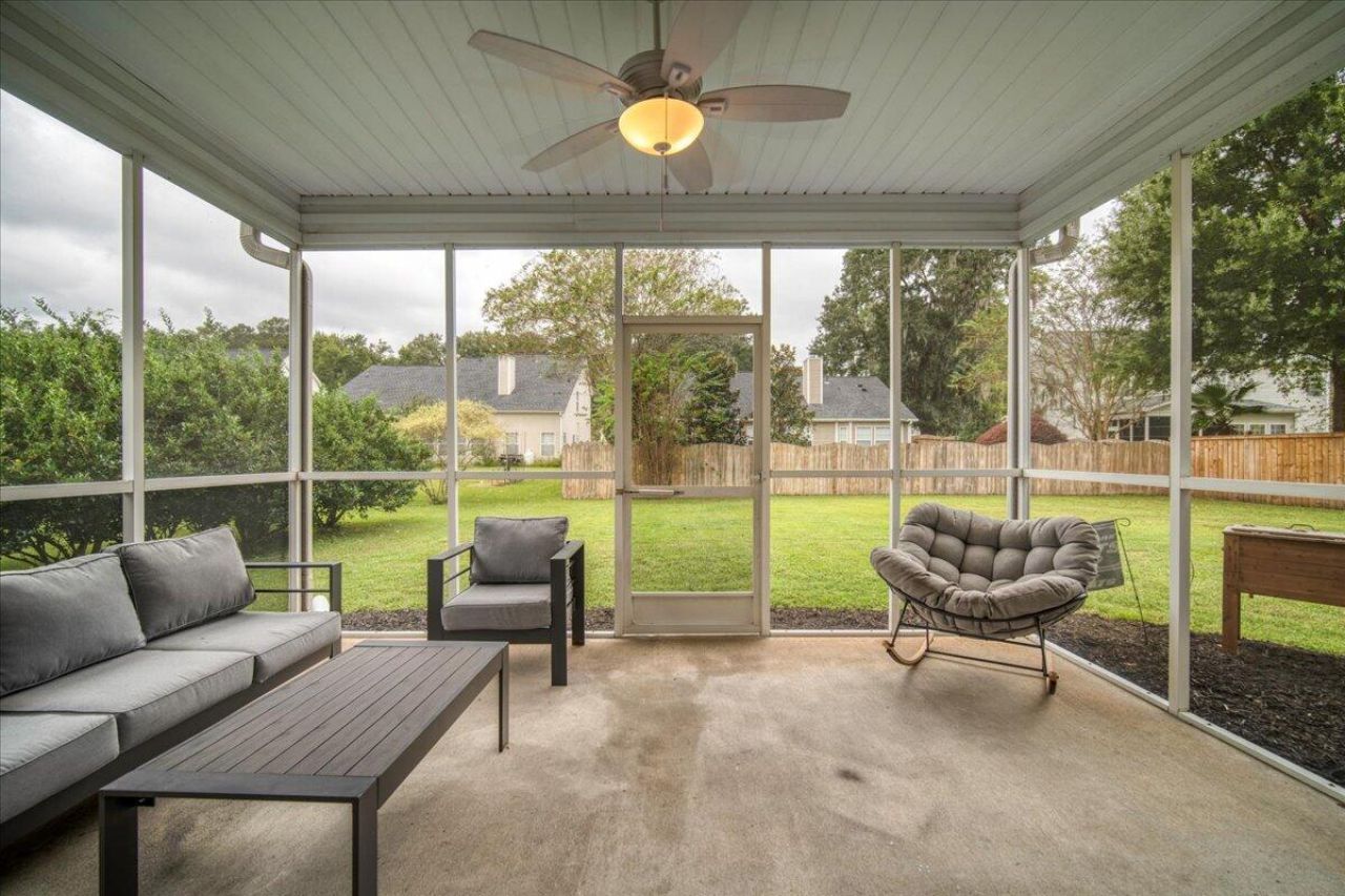 135 Corral Circle Photo 26