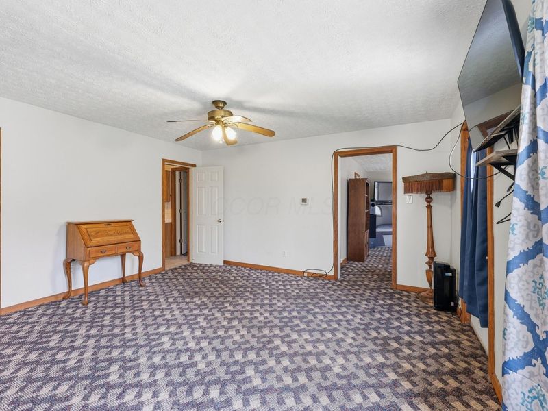 155 N Main Street , London, OH 43140 Photo 27
