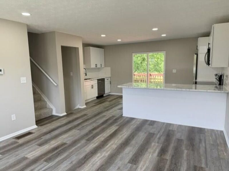 2142 Summer Breeze Drive , Columbus, OH 43223 Photo 19