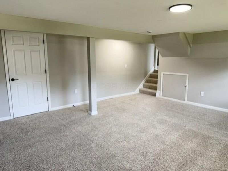 2142 Summer Breeze Drive , Columbus, OH 43223 Photo 23