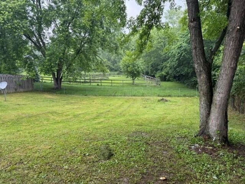 2142 Summer Breeze Drive , Columbus, OH 43223 Photo 5