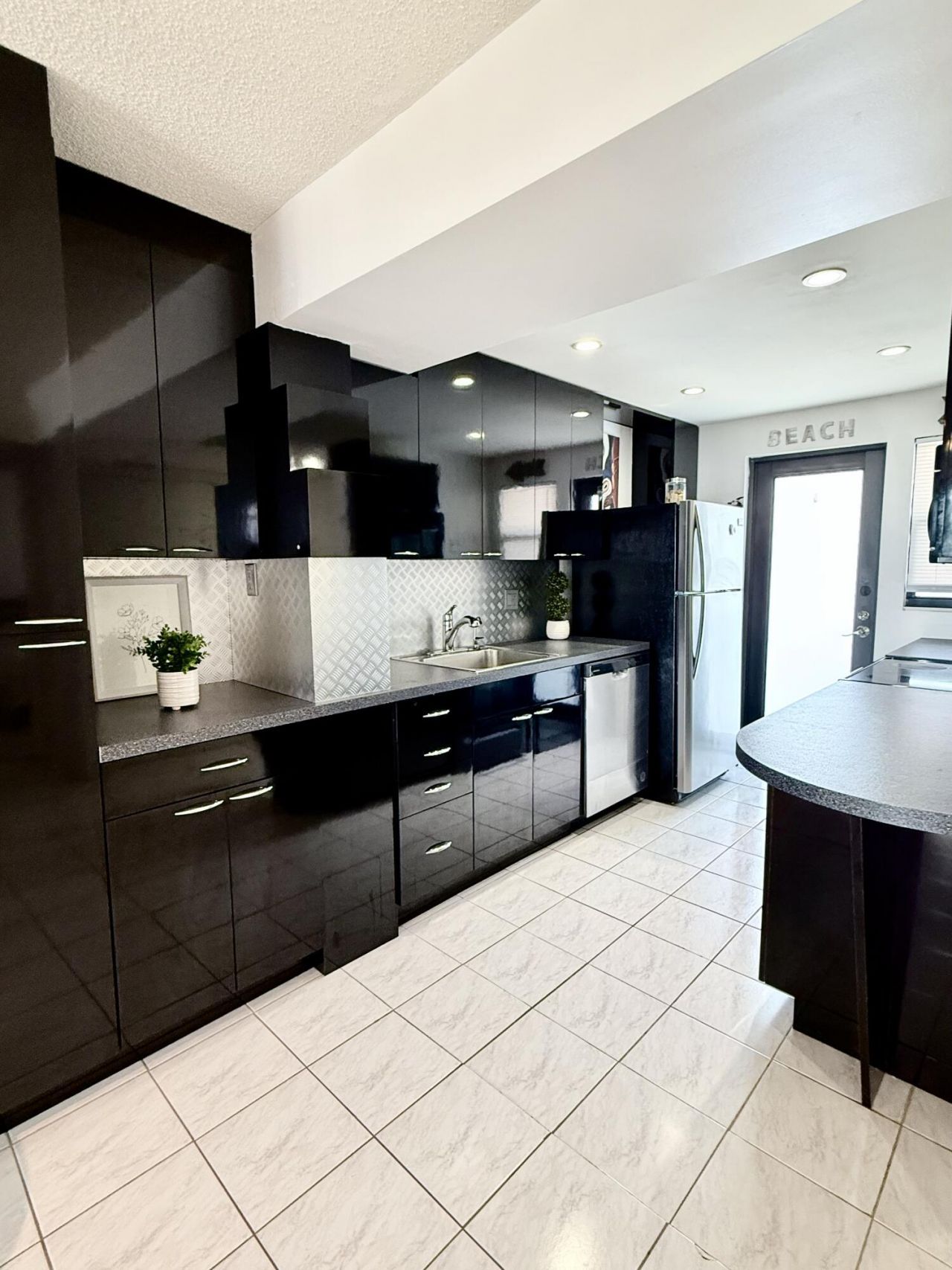 801 N Ocean Boulevard, Unit 802, Pompano Beach, FL 33062 Photo