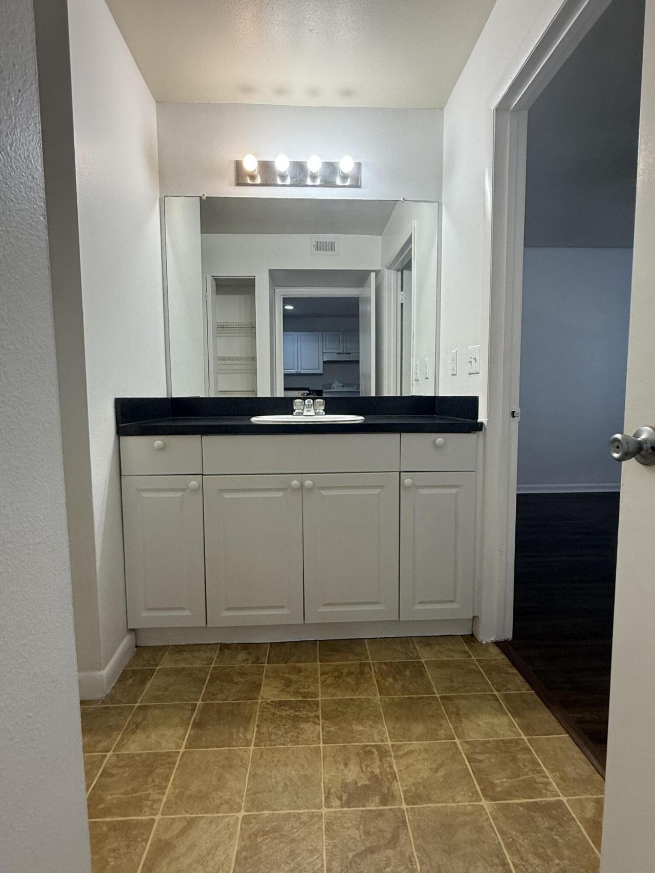 4799 Via Palm Lakes, Unit 1611, West Palm Beach, FL 33417 Photo
