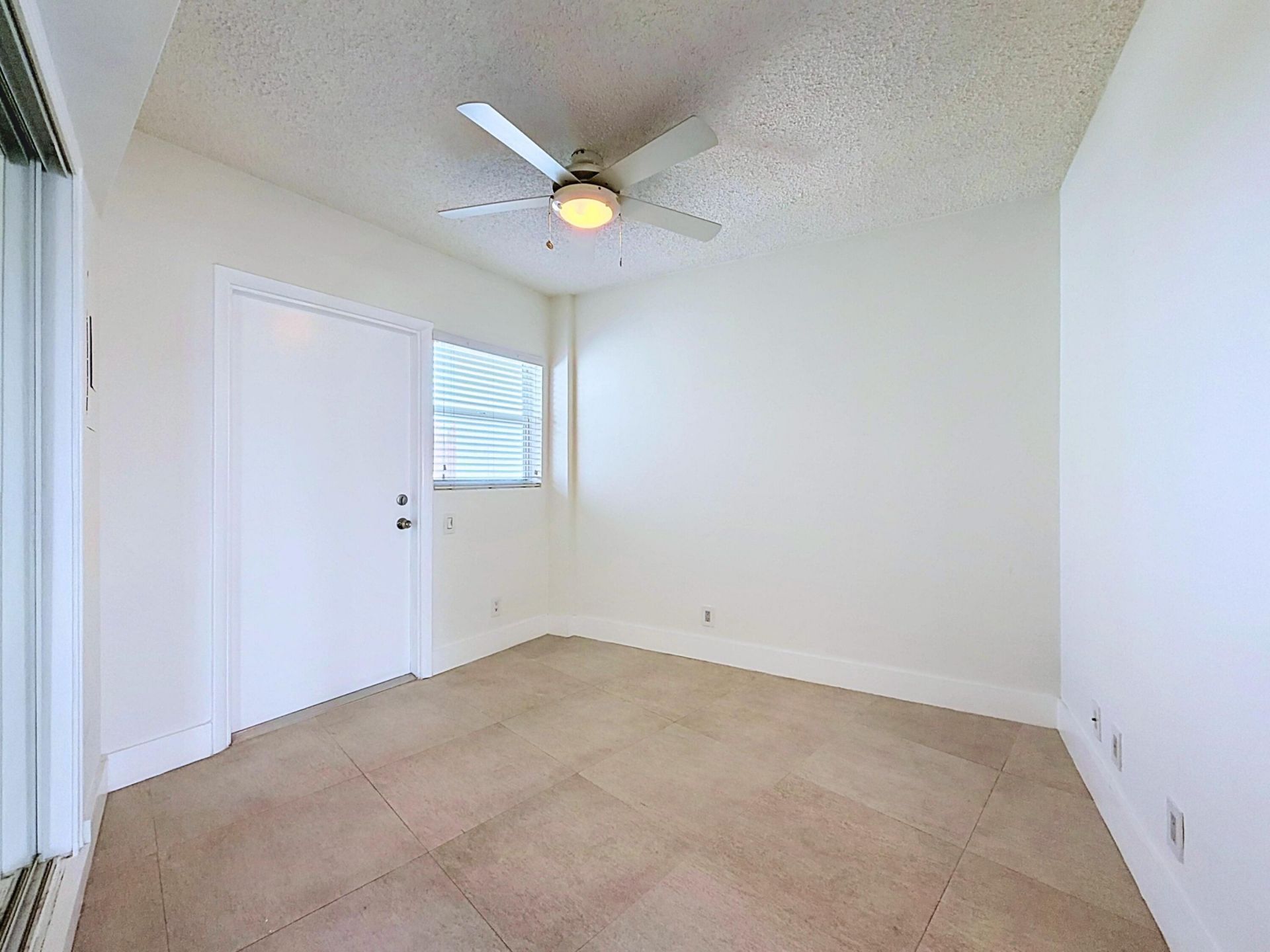 3250 NE 28th Street, Unit 809, Fort Lauderdale, FL 33308 Photo