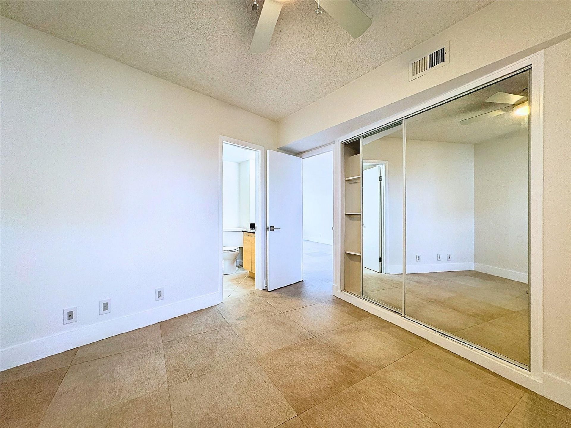 3250 NE 28th Street, Unit 809, Fort Lauderdale, FL 33308 Photo