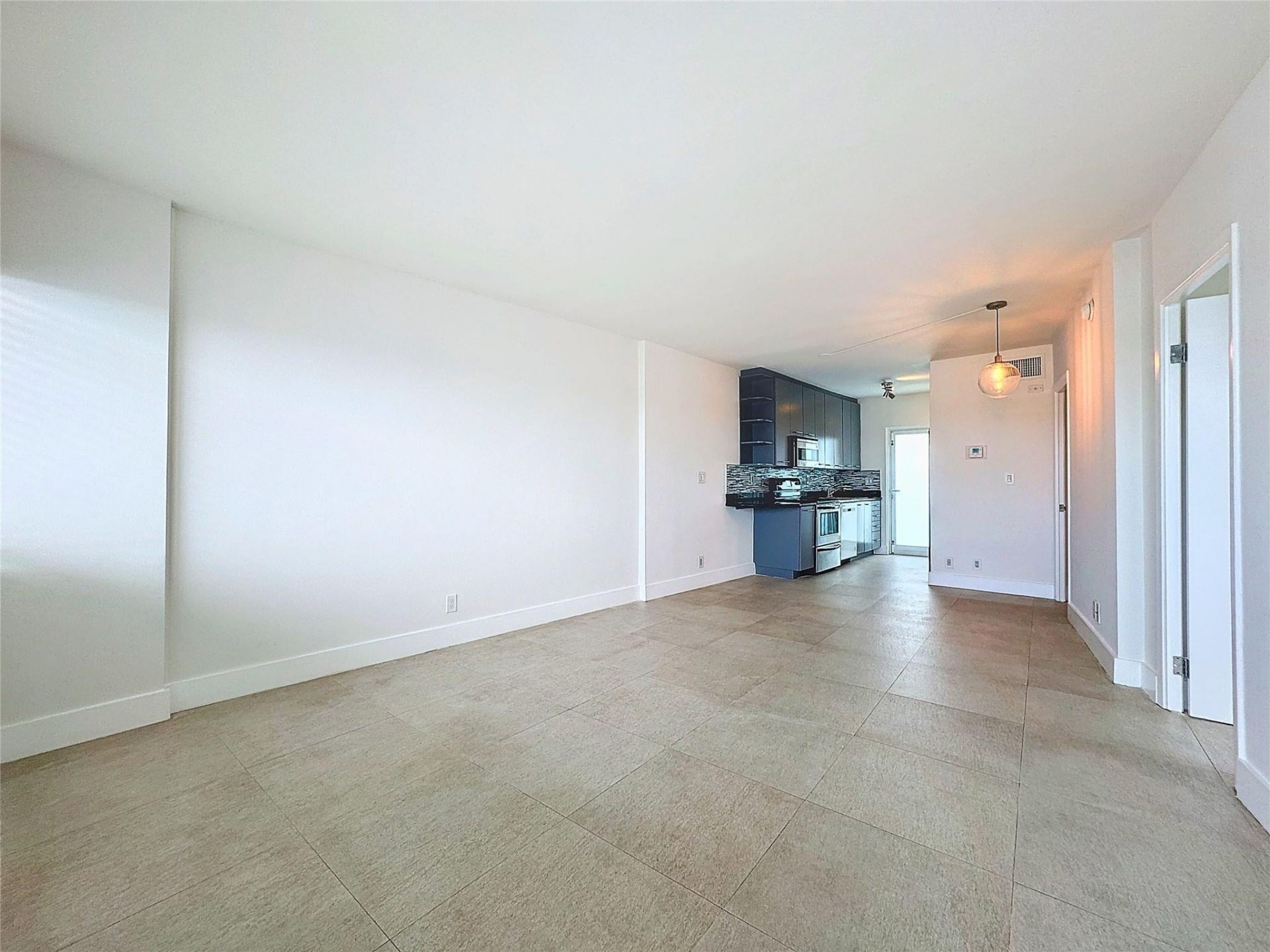 3250 NE 28th Street, Unit 809, Fort Lauderdale, FL 33308 Photo