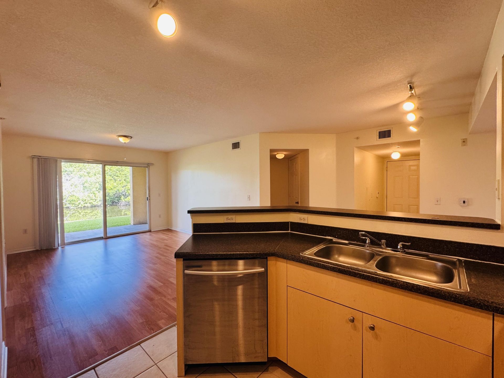 4171 San Marino Boulevard, Unit 108, West Palm Beach, FL 33409 Photo