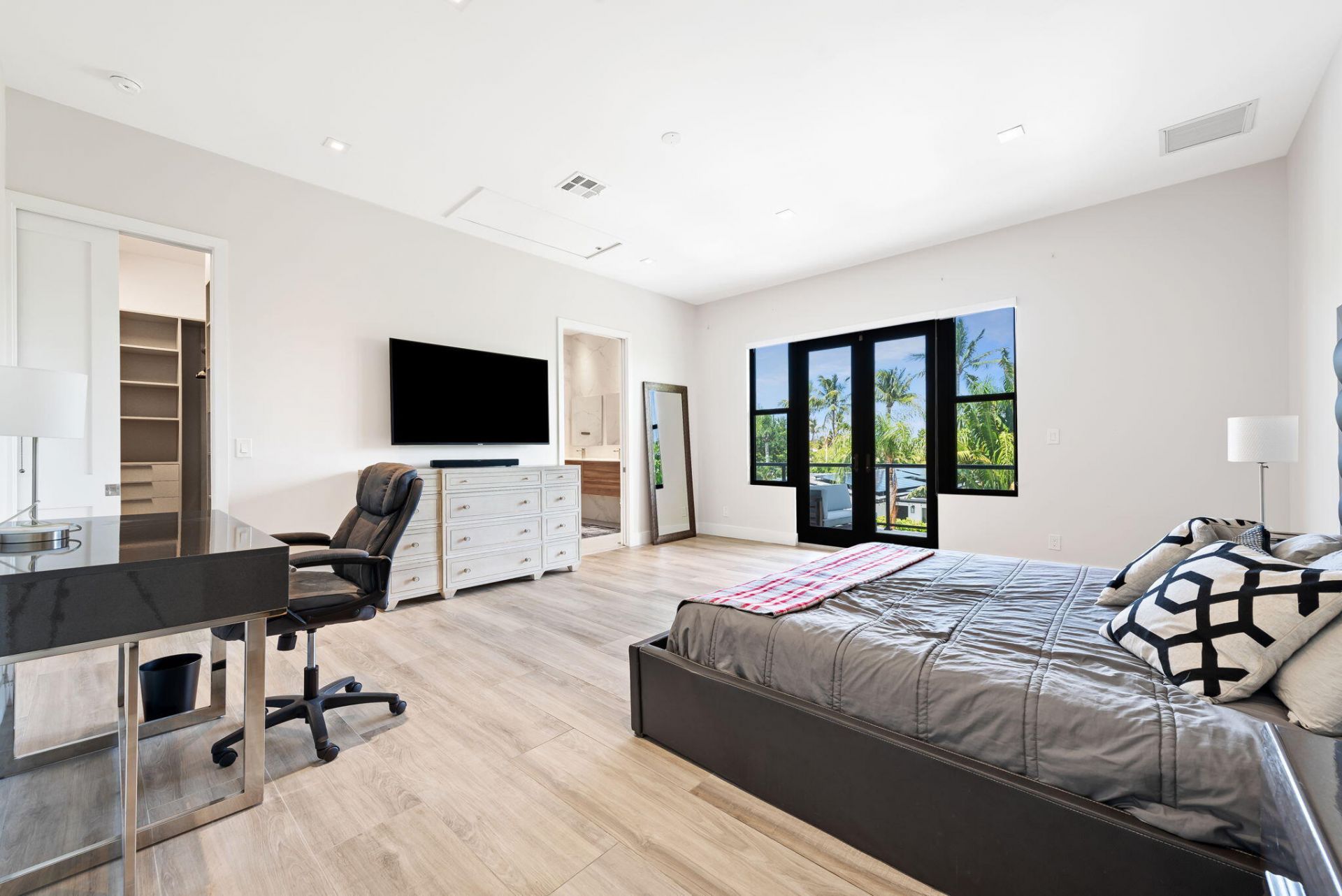 1100 SE 5th Court, Deerfield Beach, FL 33441 Photo
