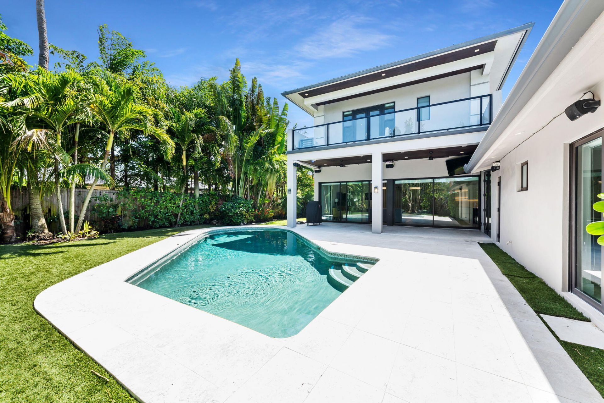 1100 SE 5th Court, Deerfield Beach, FL 33441 Photo