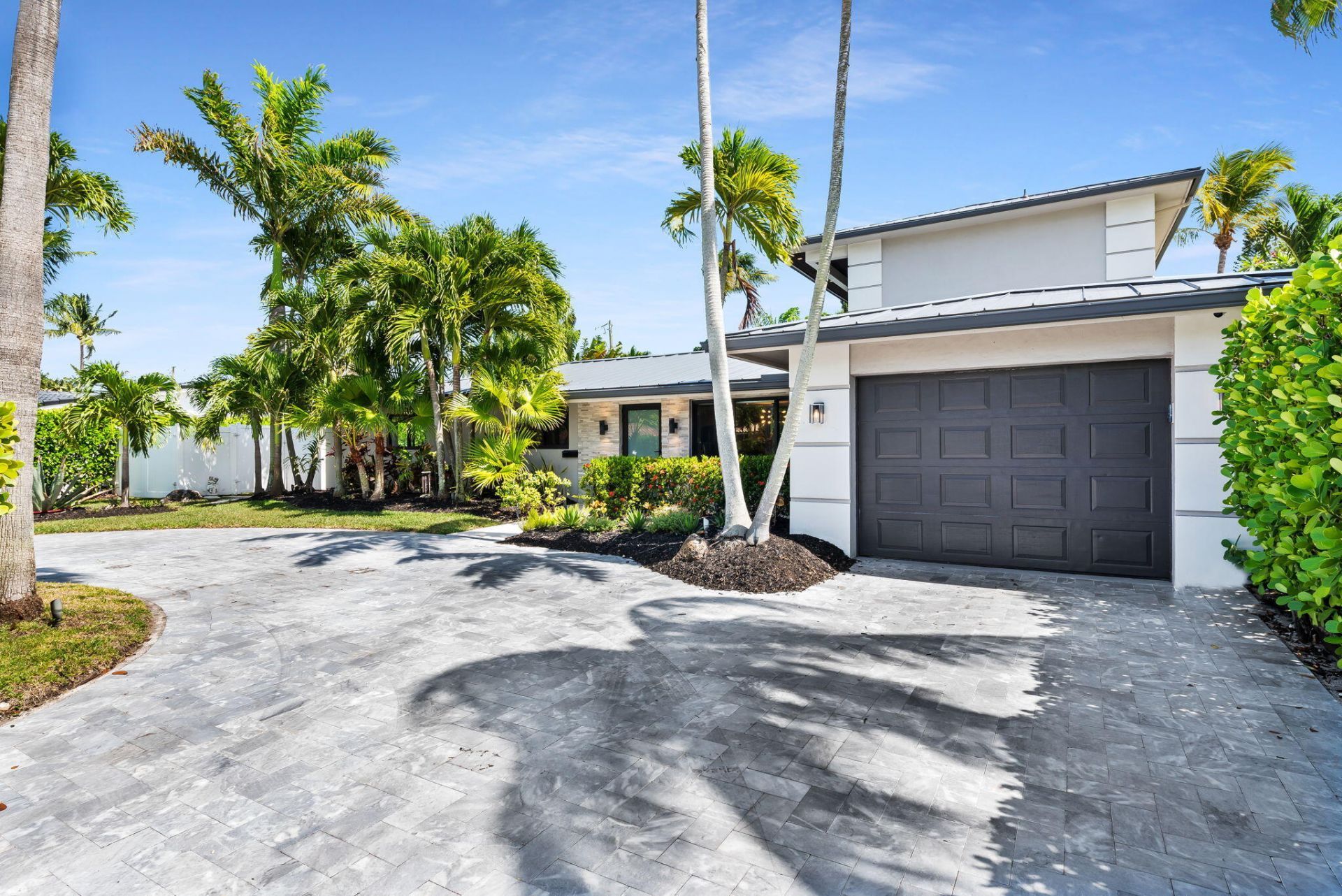 1100 SE 5th Court, Deerfield Beach, FL 33441 Photo