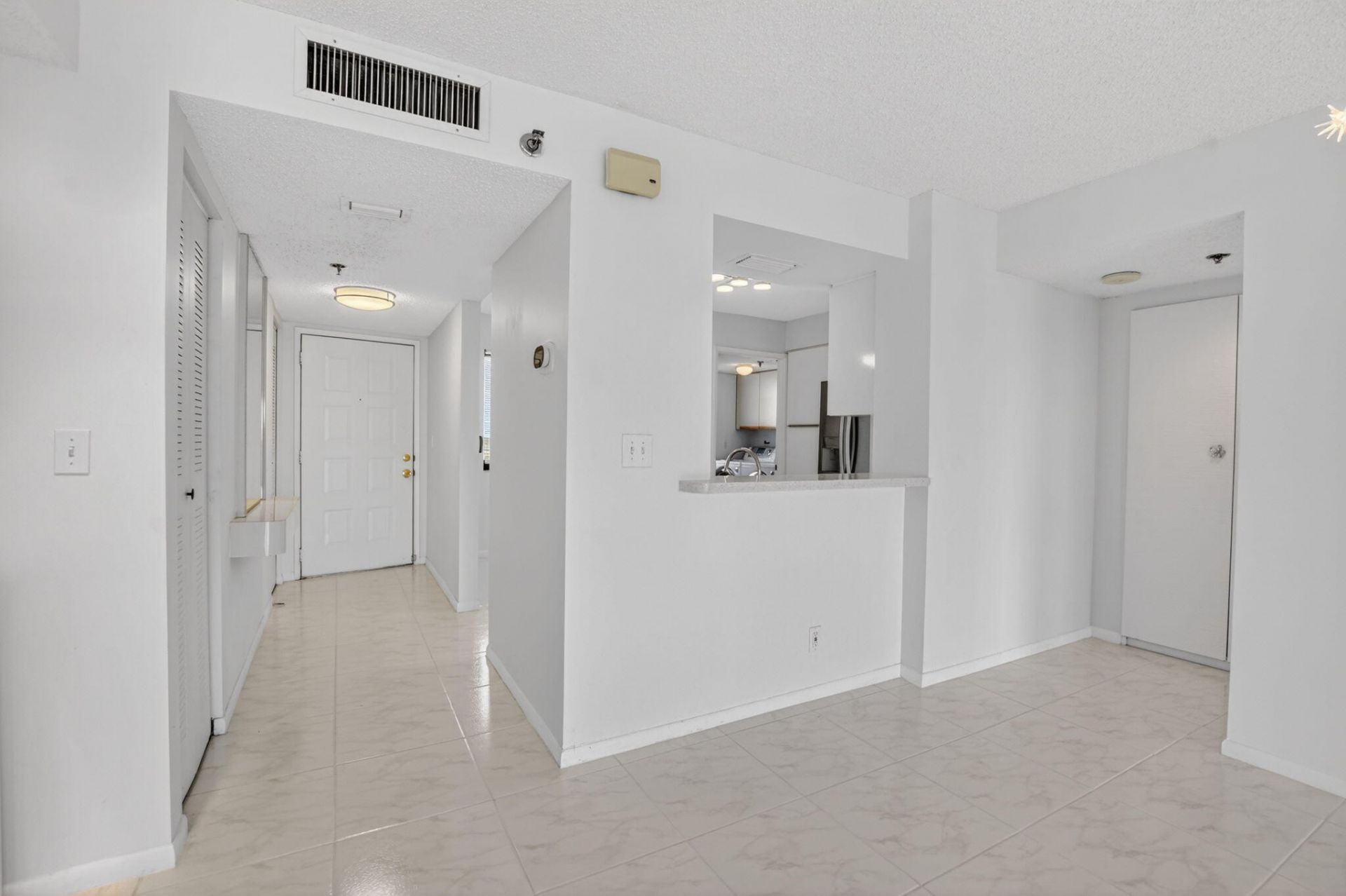7370 S Oriole Boulevard, Unit 802, Delray Beach, FL 33446 Photo