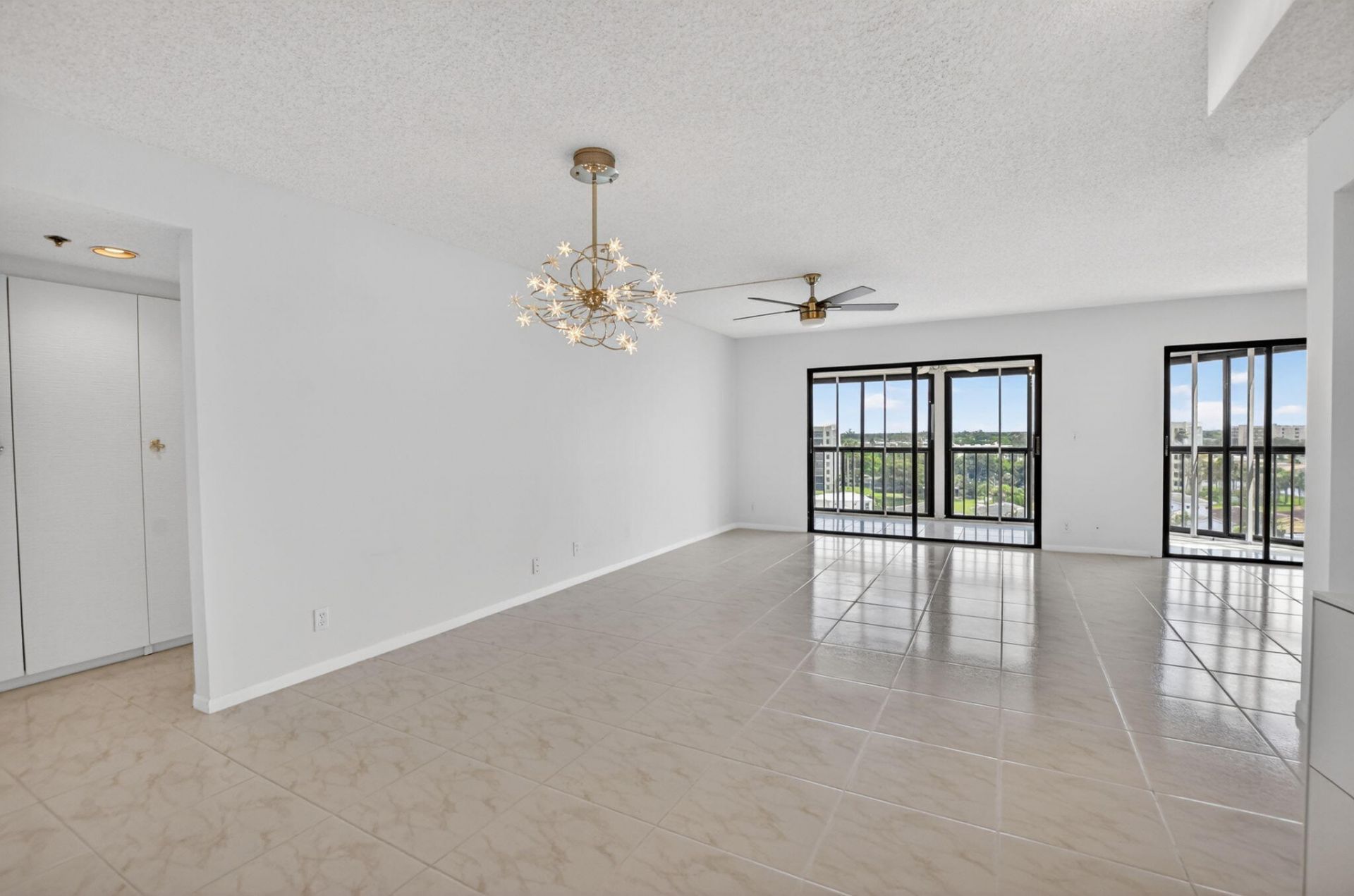 7370 S Oriole Boulevard, Unit 802, Delray Beach, FL 33446 Photo