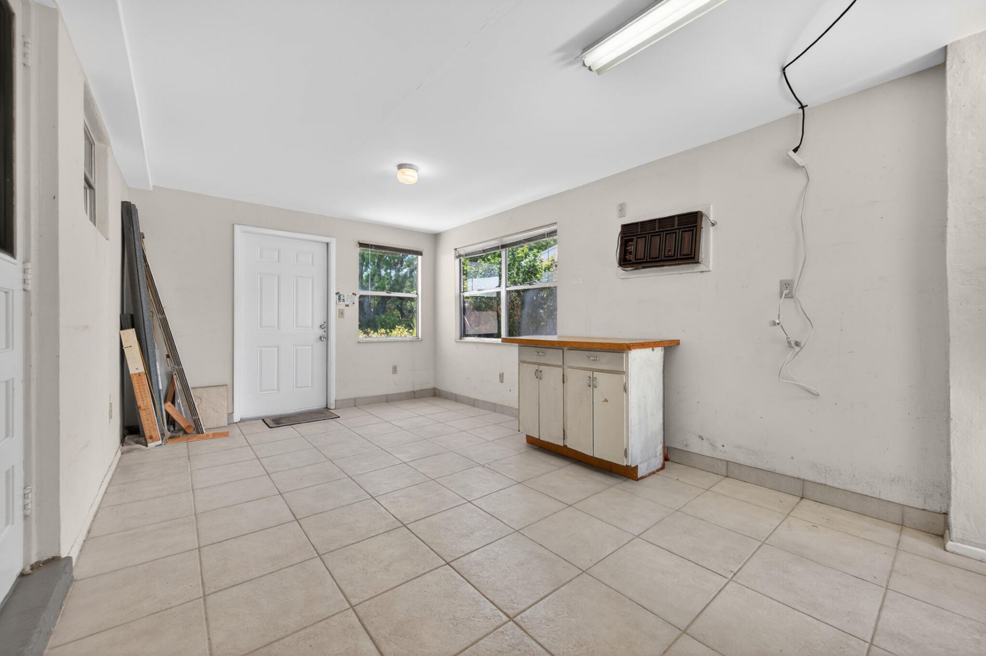1029 Andrews Road, West Palm Beach, FL 33405 Photo