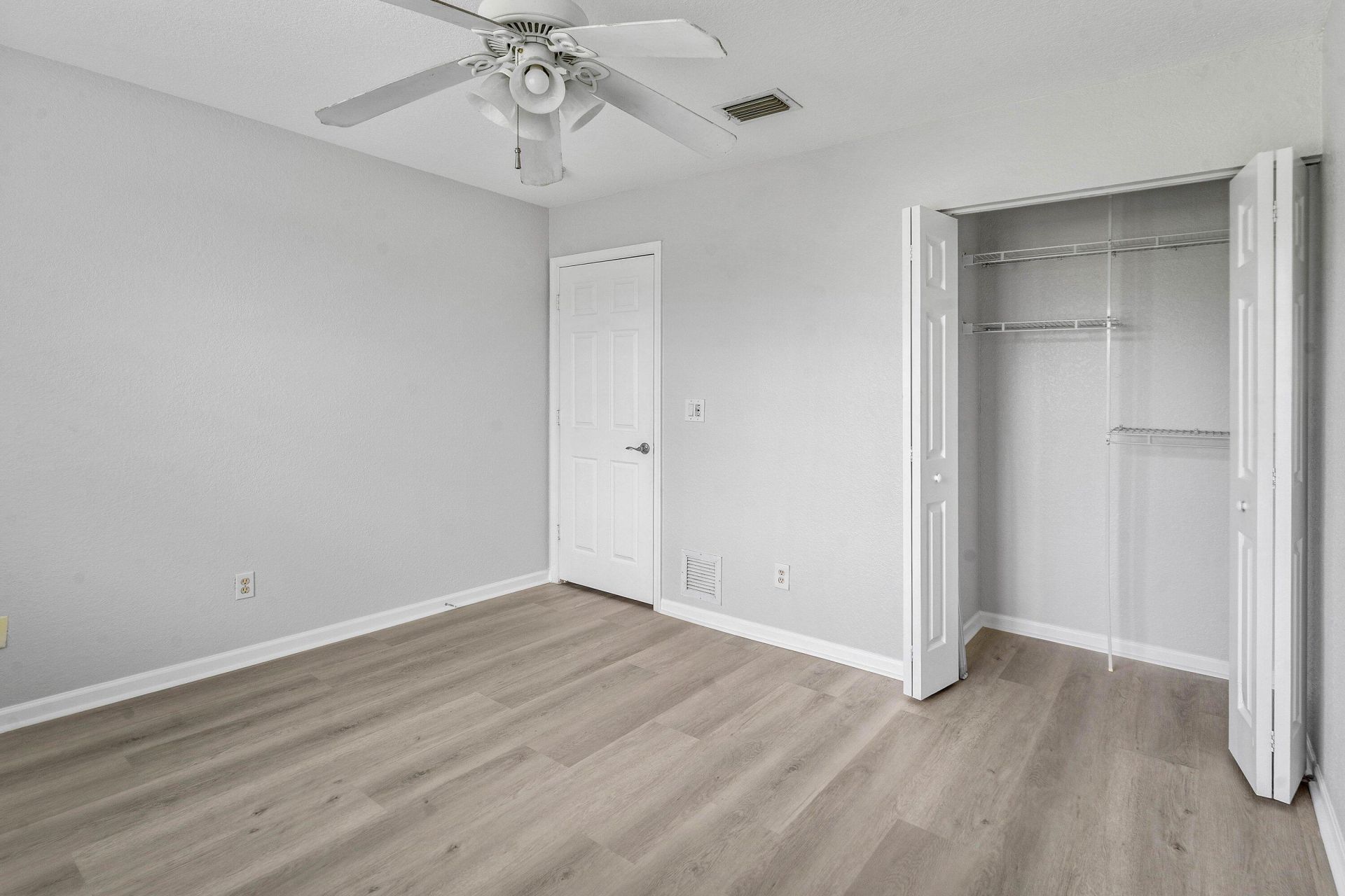 3260 Commodore Court, West Palm Beach, FL 33411 Photo