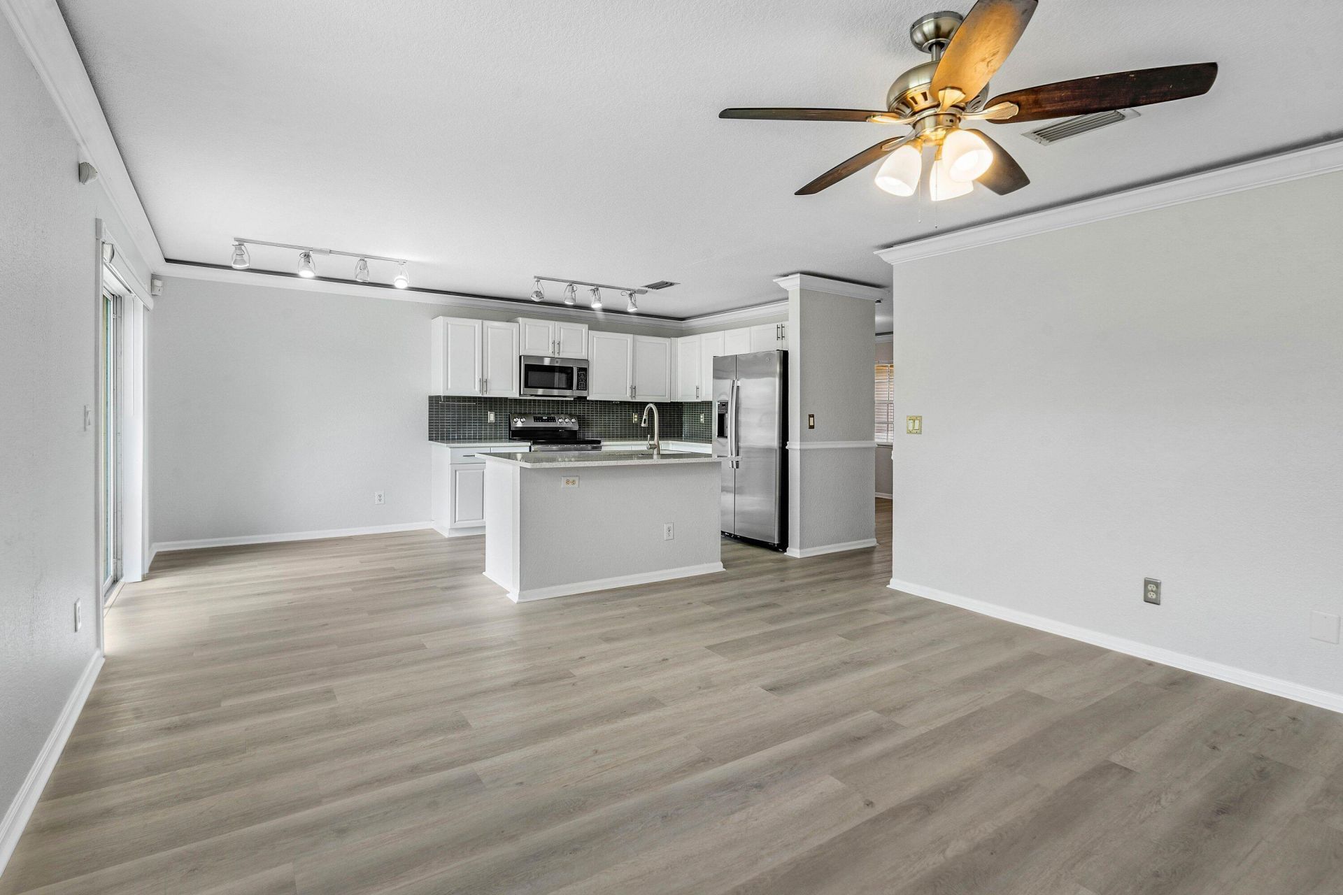 3260 Commodore Court, West Palm Beach, FL 33411 Photo