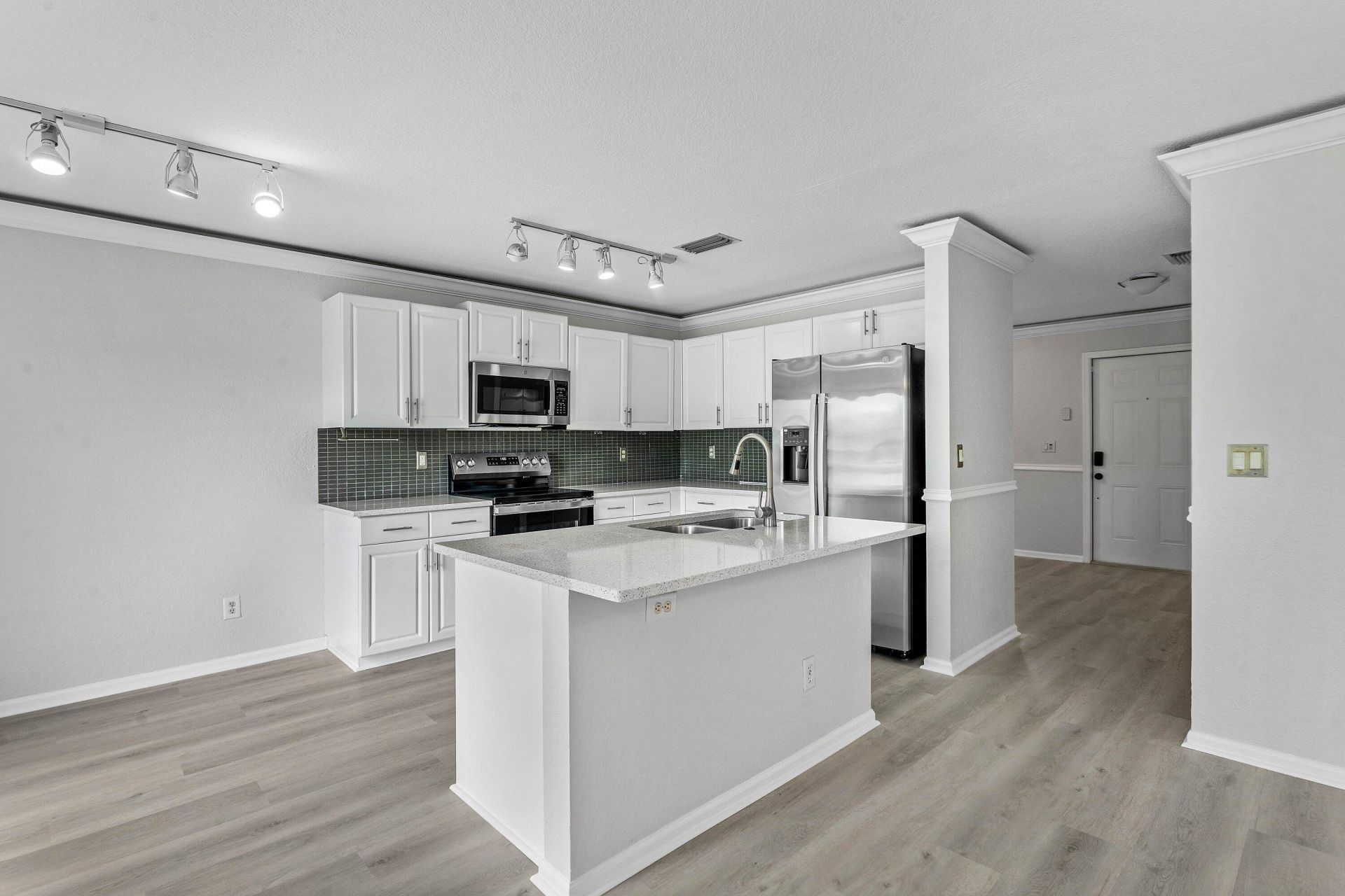 3260 Commodore Court, West Palm Beach, FL 33411 Photo