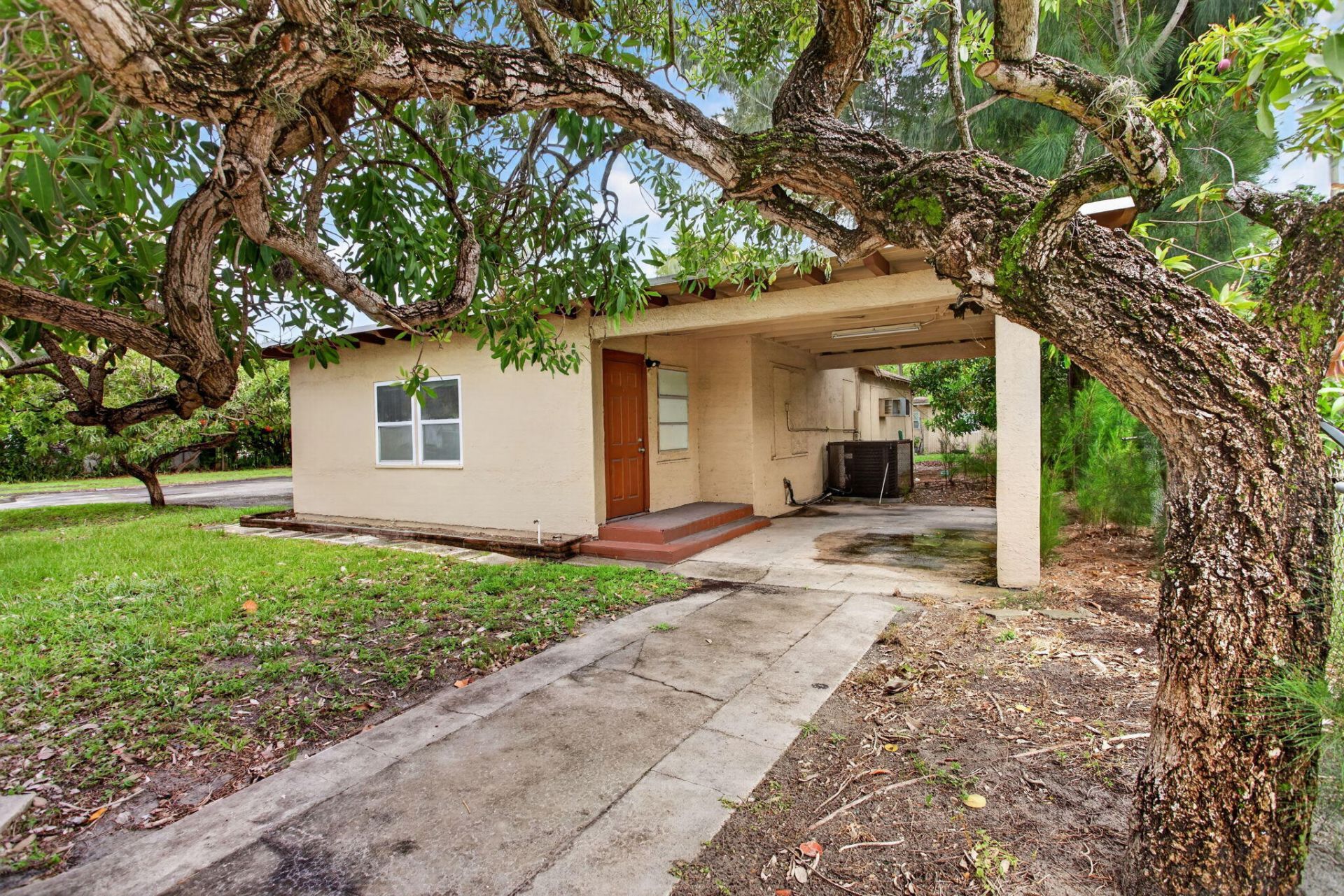 129 NW 11th Street, Pompano Beach, FL 33060 Photo
