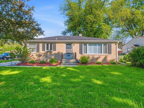 1201 REDWOOD DRIVE, Green Bay, WI 54304