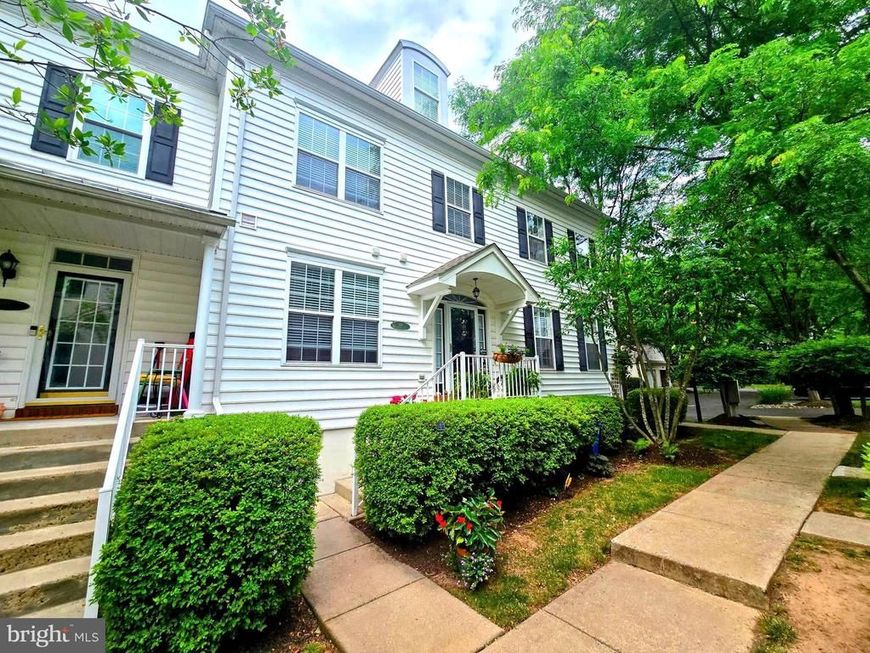 110 Lantern Drive, Doylestown, PA 18901 Main Photo