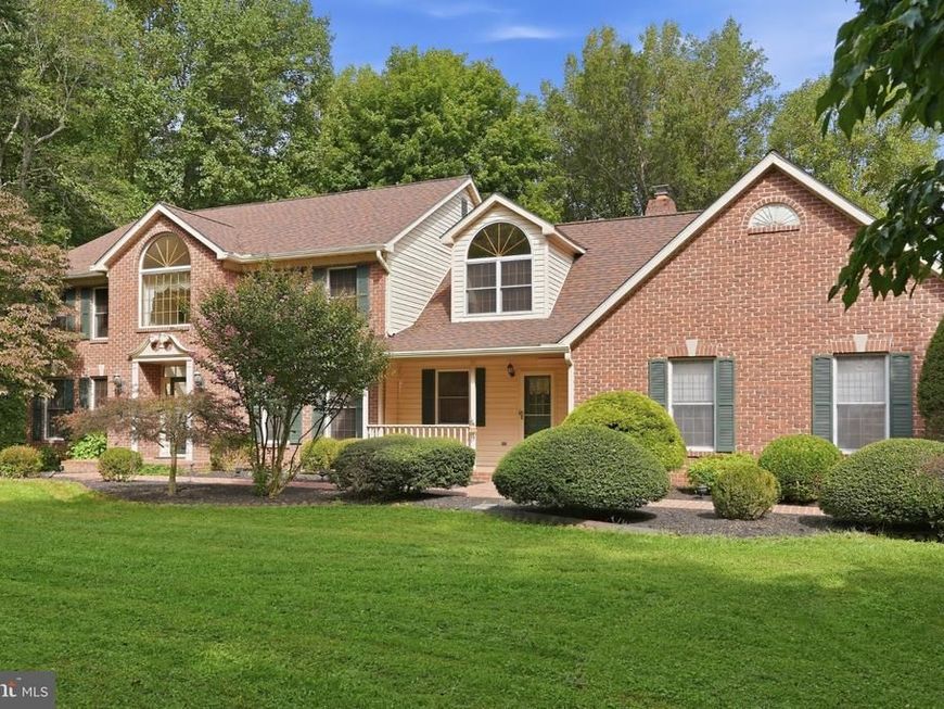 638 Sideling Court, Sykesville, MD 21784 Main Photo