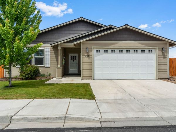 495 SE Leisek Way, Madras, OR 97741