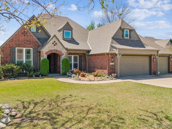 13820 E 93rd Circle North, Owasso, OK 74055