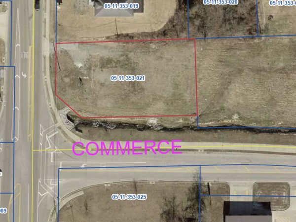 1300 S Division Street , Carterville, IL 62918