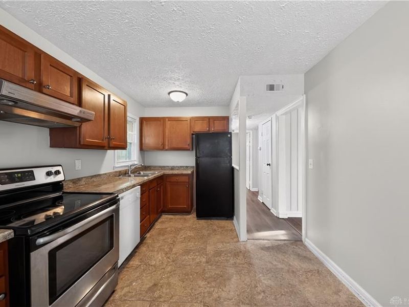 1117 Blakley Drive, Dayton, OH 45403 Photo 7