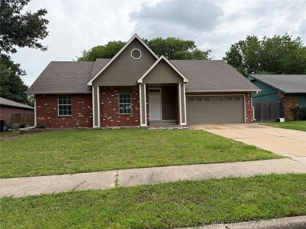 1116 N Hickory Drive , Broken Arrow, OK 74012