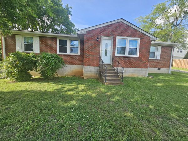 113 Hart Ln , Nashville, TN 37207