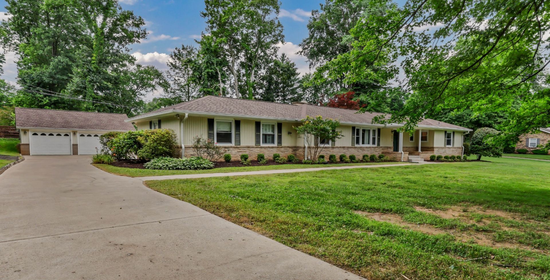 1283 Morgan Rd Clarksville, TN 37040