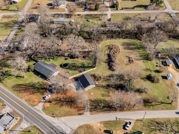 1508 Turnpike Road , Summertown, TN 38483