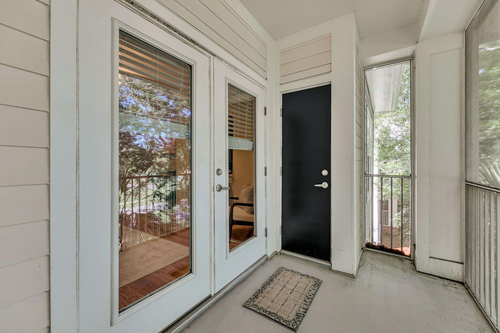1755 Central Park Road Photo 8