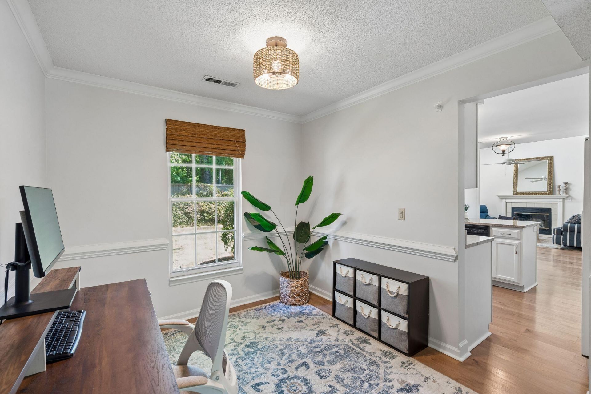 2060 Presidio Drive Photo 17