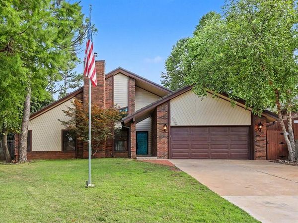3208 Crown Feathers Drive, Edmond, OK 73013