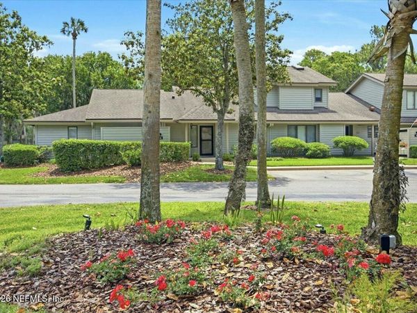 64 PLAYERS CLUB VILLAS Road, Ponte Vedra Beach, FL 32082