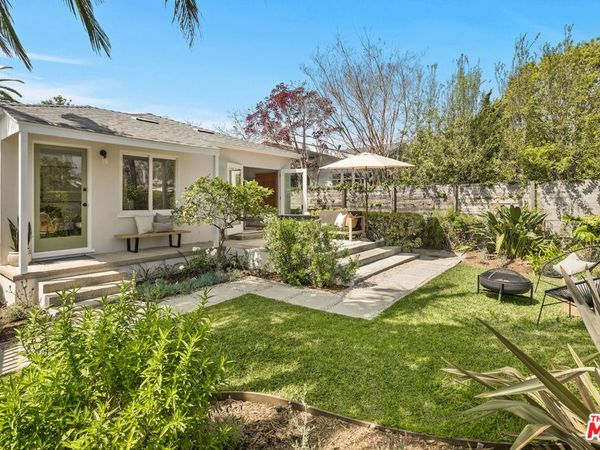 2477 Walnut Avenue, Venice, CA 90291