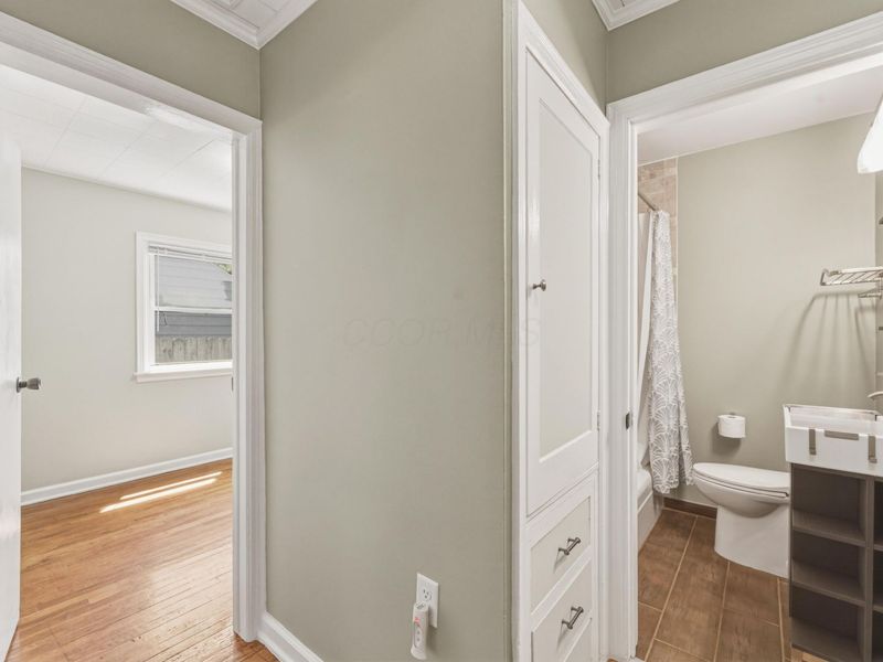1197 Manchester Avenue , Columbus, OH 43211 Photo 12