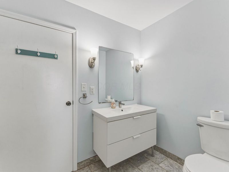1197 Manchester Avenue , Columbus, OH 43211 Photo 14