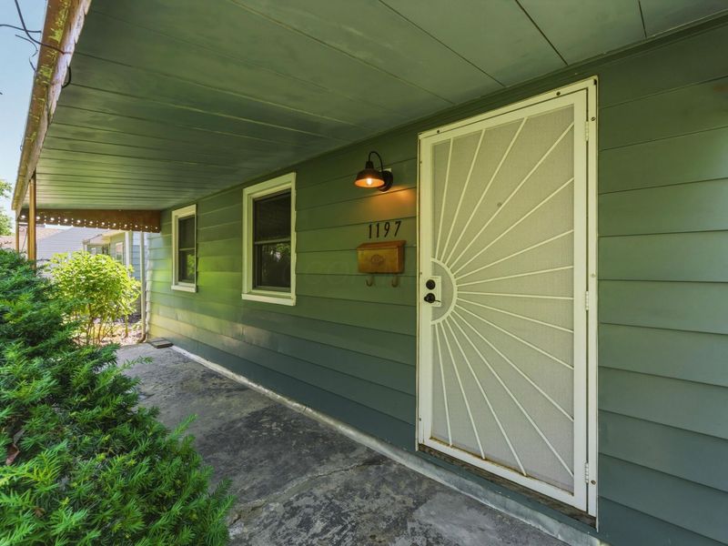 1197 Manchester Avenue , Columbus, OH 43211 Photo 3